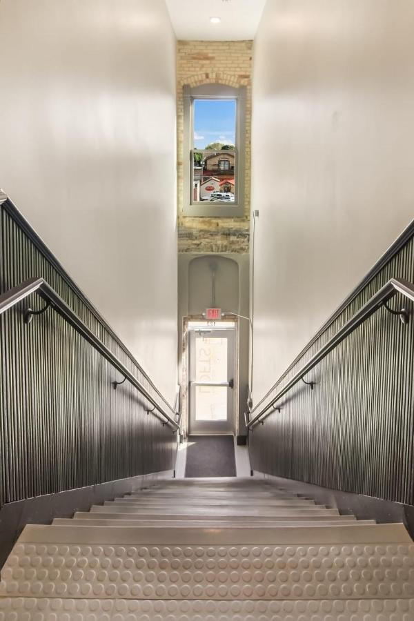 Golden Lofts Unit 1 Downtown Traverse City 1Bd 1Ba Екстериор снимка